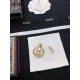 【DIOR】 ディオール  ファッションスタイルのイヤリング