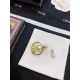 【DIOR】 ディオール  ファッションスタイルのイヤリング