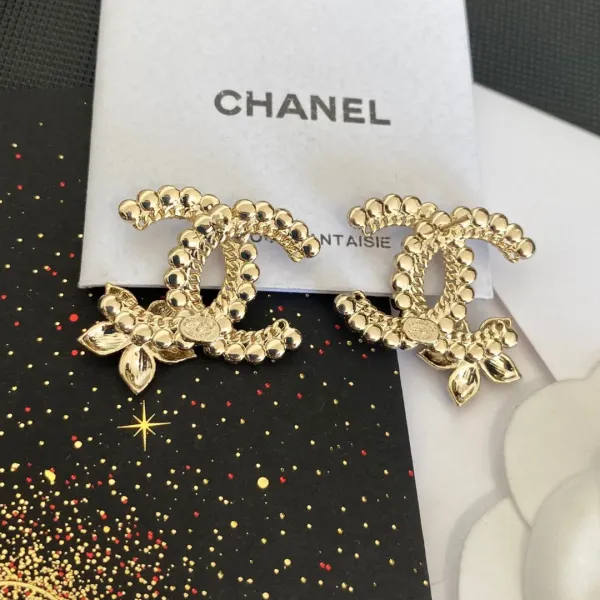 【CHANEL 】 シャネル   ファッションスタイルのイヤリング
