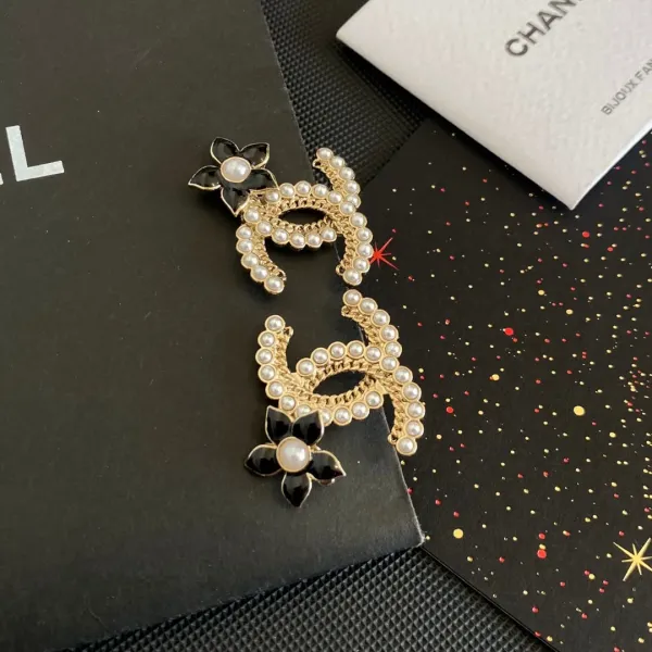 【CHANEL 】 シャネル   ファッションスタイルのイヤリング