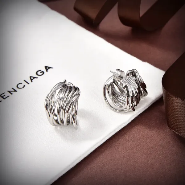 【BALENCIAGA 】 バレンシアガ   ファッションスタイルのイヤリング