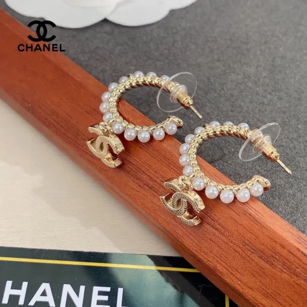 【CHANEL 】 シャネル   ファッションスタイルのイヤリング