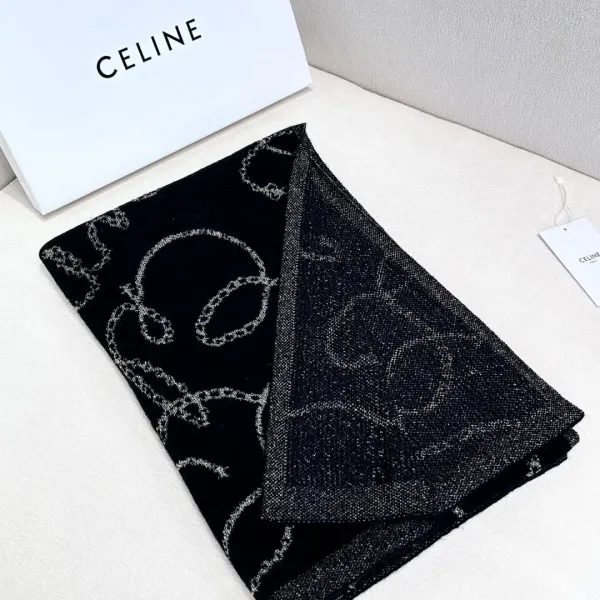 【CELINE セリーヌ】スカーフ  62*195CM  241108