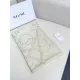 【CELINE セリーヌ】スカーフ  62*195CM  241108