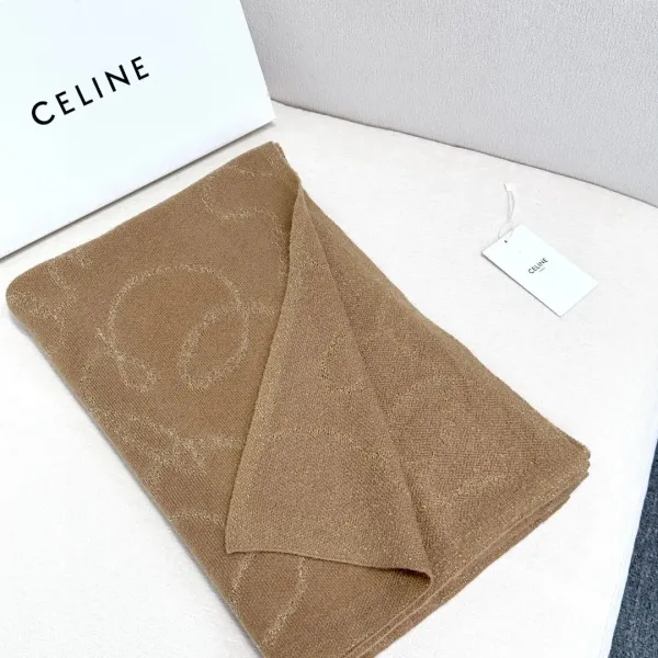 【CELINE セリーヌ】スカーフ  62*195CM  241108