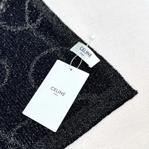 【CELINE セリーヌ】スカーフ  62*195CM  241108