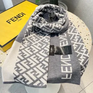 【FENDI  フェンディ】スカーフ 180*32CM   241207