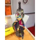 【FENDI  フェンディ】スカーフ90*90CM   241109