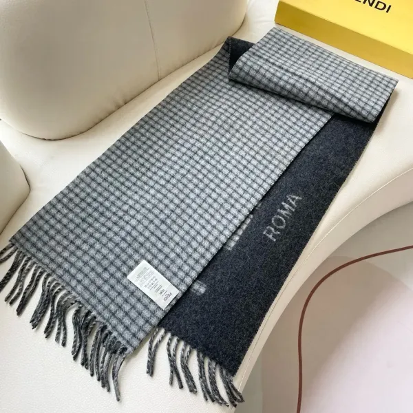 【FENDI フェンディ】スカーフ30*180CM 241109 【FENDI フェンディ】スカーフ30*180CM 241109
