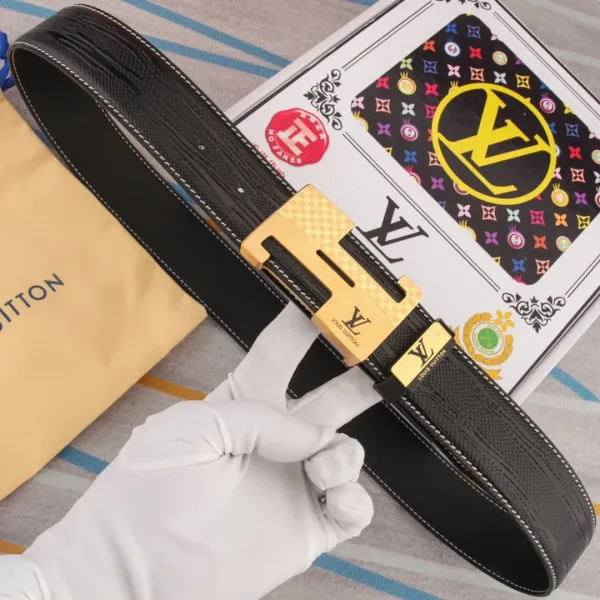 【 LOUIS VUITTON】(ルイヴィトン) 3.8cmベルト メンズ