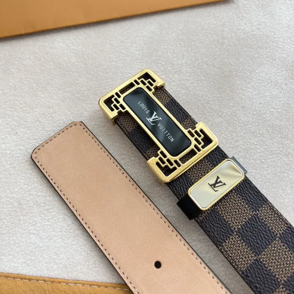 【 LOUIS VUITTON】(ルイヴィトン) 3.8cmベルト メンズ