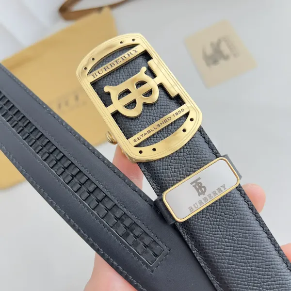 【BURBERRY】(バーバリー) 3.5cmベルト メンズ