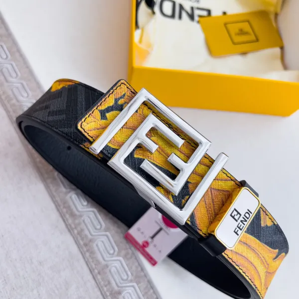 【FENDI】(フェンディ) 4cmベルト メンズ 240903