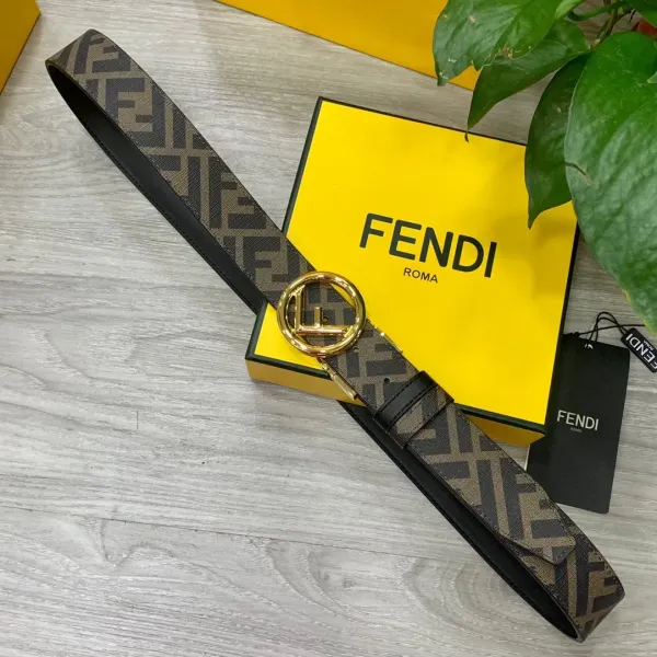 【FENDI】(フェンディ) 3.5cmベルト メンズ