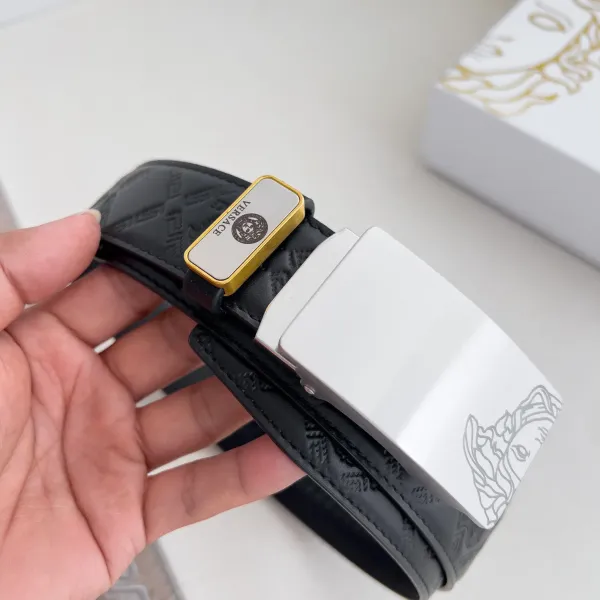 【VERSACE】(ヴェルサーチ) 3.5cmベルト メンズ 240903