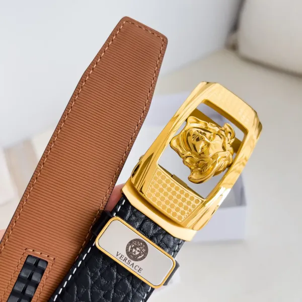 【VERSACE】(ヴェルサーチ) 3.5cmベルト メンズ 240903