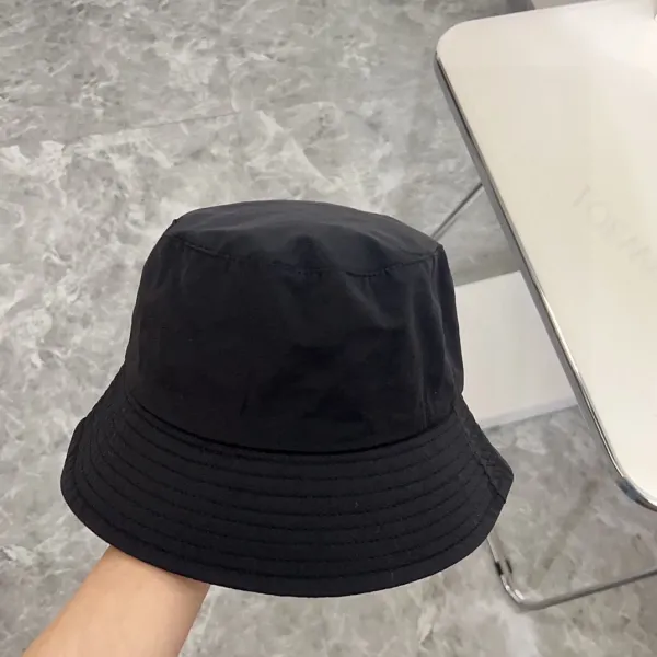 LV  LOUIS VUITTON( ルイヴィトン)フィッシャーマンズハット   241126
