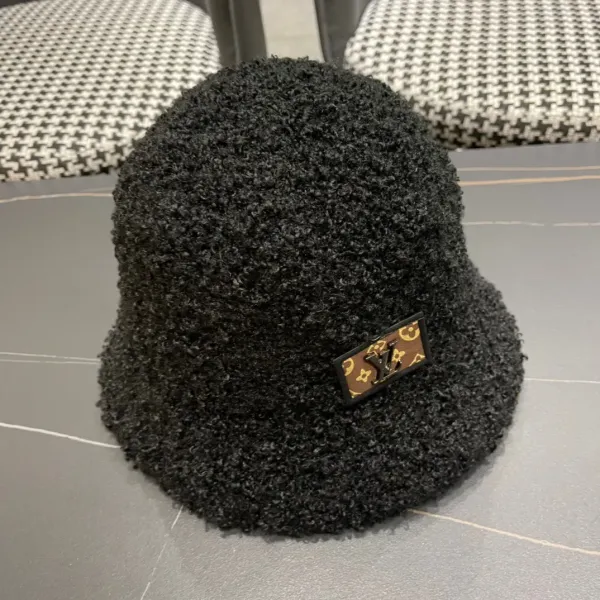 LV  LOUIS VUITTON( ルイヴィトン)フィッシャーマンズハット   241126