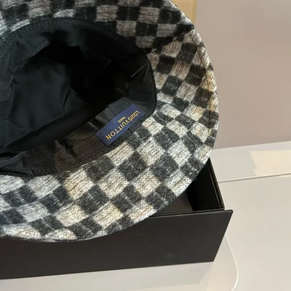 LV  LOUIS VUITTON( ルイヴィトン)フィッシャーマンズハット   241126