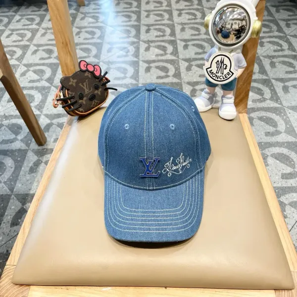 LV 【LOUIS VUITTON  ルイヴィトン】【数量限定】 野球帽 / ハット 241011