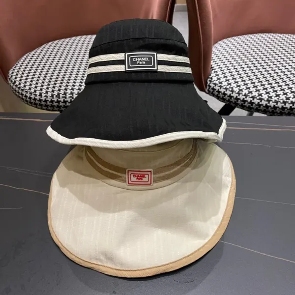 CHANEL(シャネル)フィッシャーマンズハット 240904