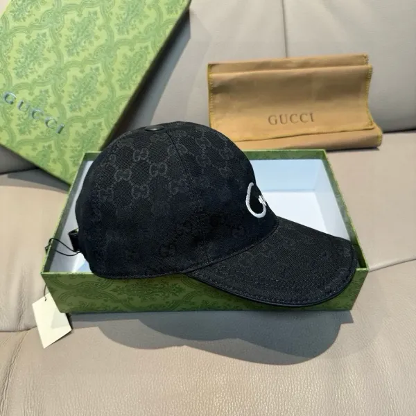【GUCCI  クッチ 】【数量限定】 野球帽 / ハット  241126