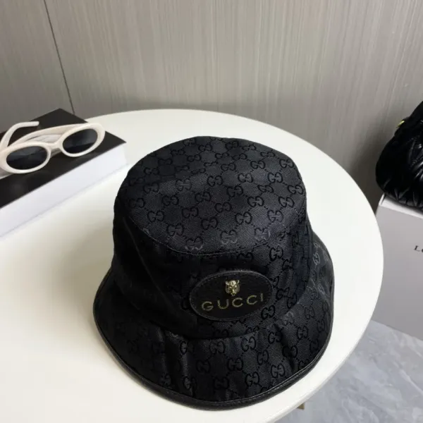 GUCCI(グッチ)フィッシャーマンズハット 240904