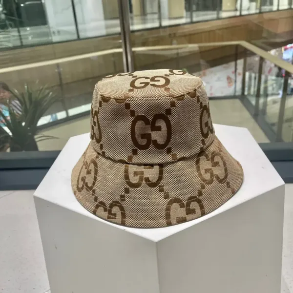 GUCCI(グッチ)フィッシャーマンズハット 240904