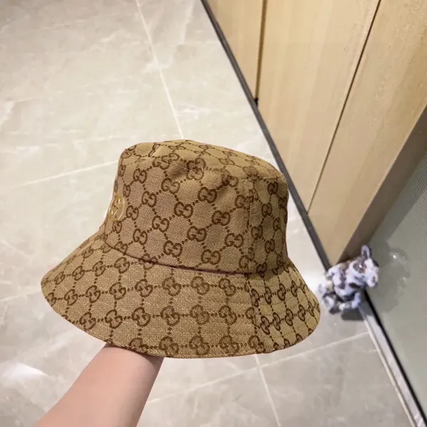 GUCCI(グッチ)フィッシャーマンズハット 240904