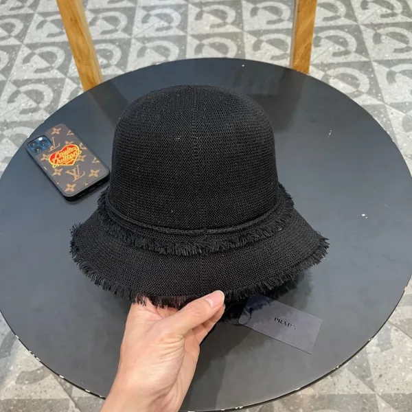 PRADA (プラダ)フィッシャーマンズハット 240904