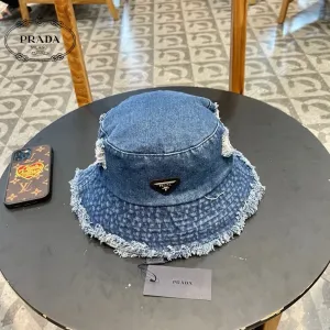 PRADA (プラダ)フィッシャーマンズハット 240904