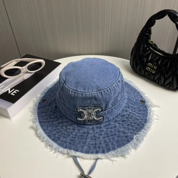 CELINE(セリーヌ)フィッシャーマンズハット 241011