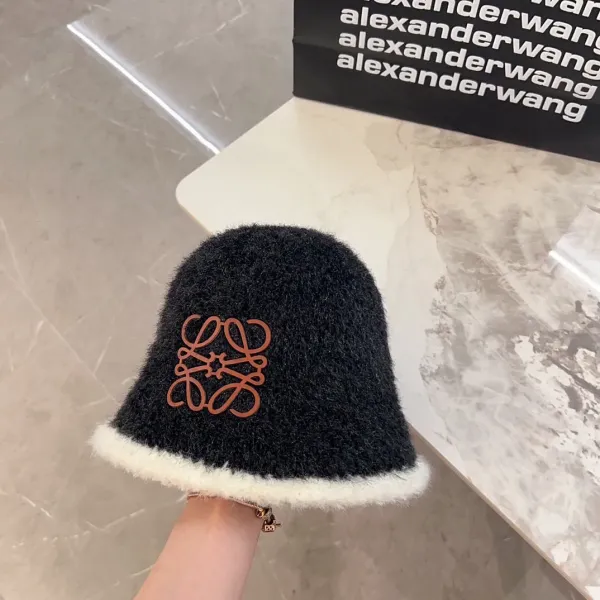 LOEWE(ロエベ )フィッシャーマンズハット 241126
