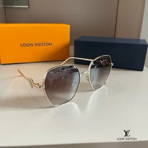 LOUIS VUITTON(ルイヴィトン) サングラス 24706 LOUIS VUITTON(ルイヴィトン) サングラス 24706