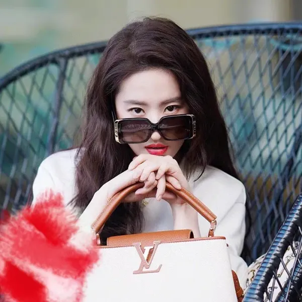 LOUIS VUITTON(ルイヴィトン) サングラス