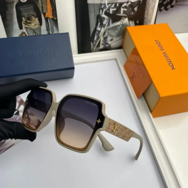LOUIS VUITTON( ルイヴィトン) サングラス