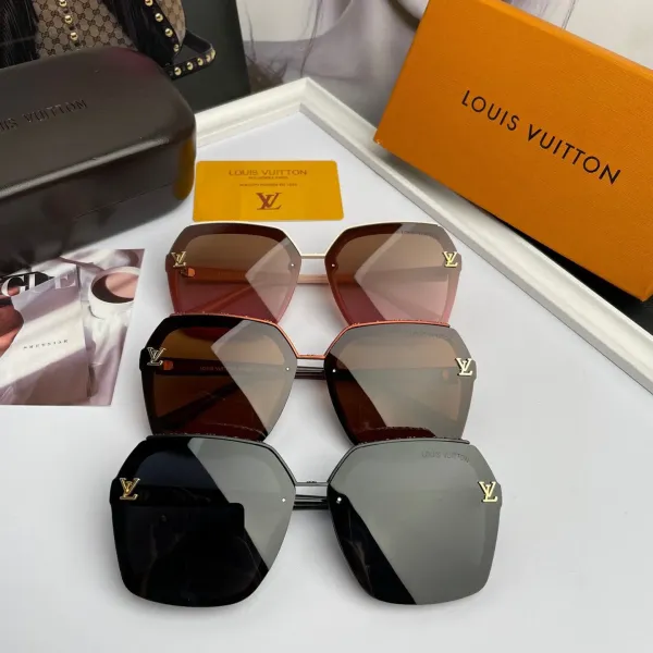 LOUIS VUITTON(ルイヴィトン ) サングラス