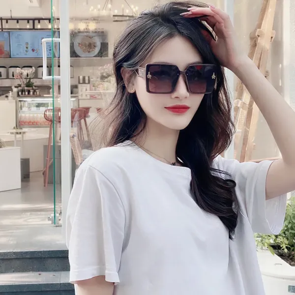 PRADA(プラダ) サングラス