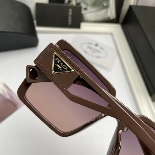 PRADA(プラダ) サングラス