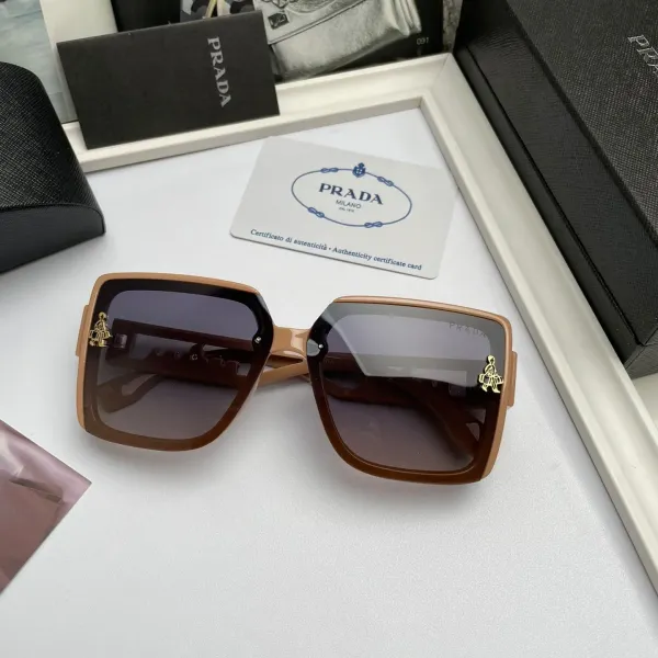 PRADA (  プラダ ) サングラス