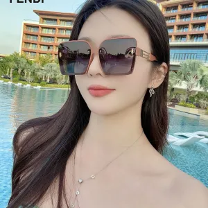 FENDI(フェンディ ) サングラス 24706