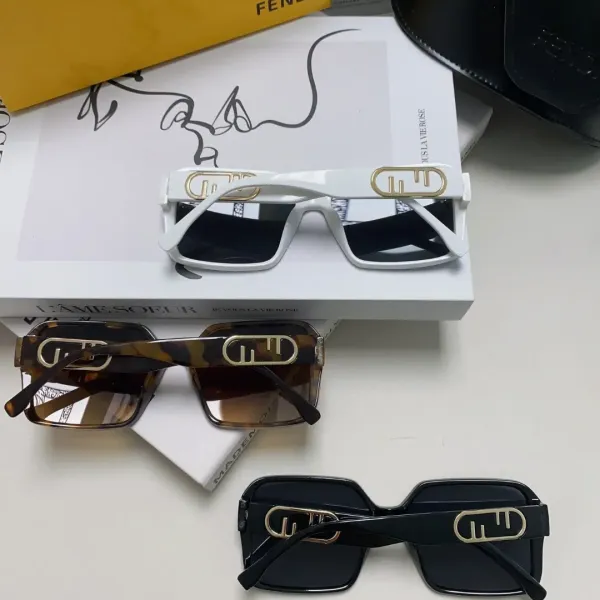 FENDI(フェンディ) サングラス
