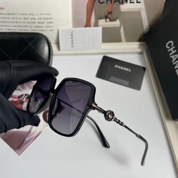 CHANEL(シャネル) サングラス