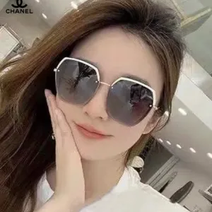 CHANEL (シャネル) サングラス