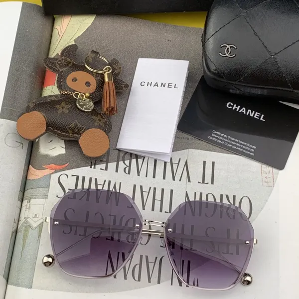 CHANEL (シャネル) サングラス