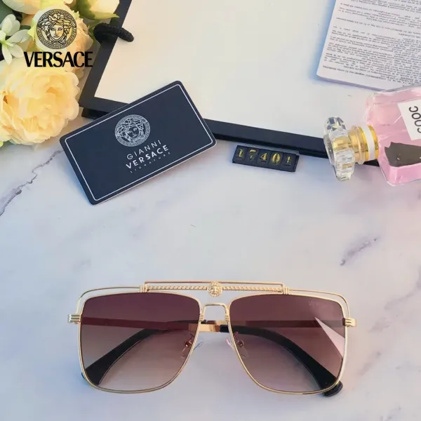 VERSACE(ヴェルサーチ ) サングラス