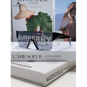 BURBERRY(バーバリー) サングラス  241014