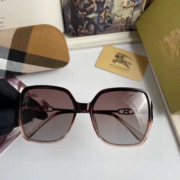 BURBERRY(バーバリー) サングラス
