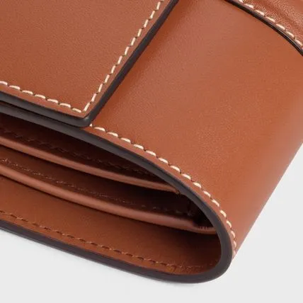 【2026】【国内入手困難】CELINE セリーヌ トリフォールド ウォレット スモール 10.5 X 8.5 X 4 CM