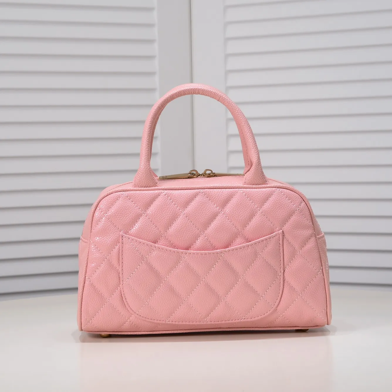 【2026】【CHANEL 公式旗艦店】シャネル   ハンドバッグ  当日出荷 好評に付き再入荷！25*14*9CM